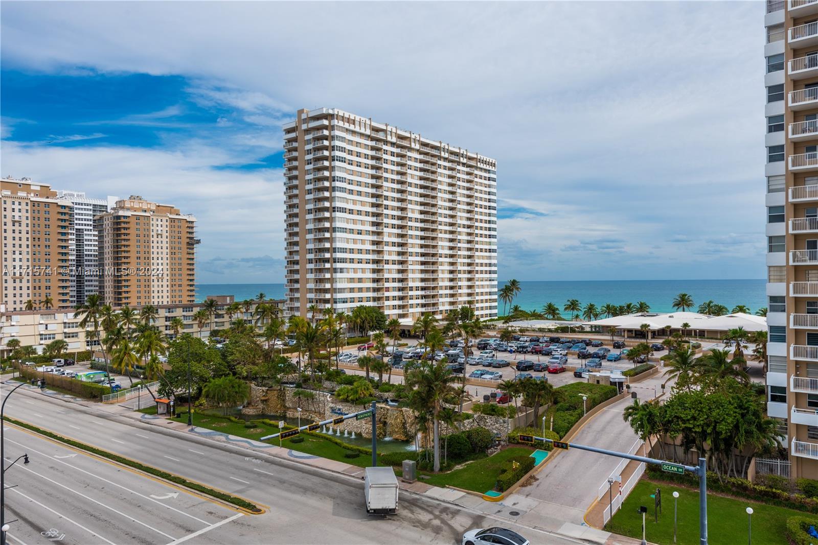 1985 S Ocean Dr #6P, Hallandale Beach, Florida image 7