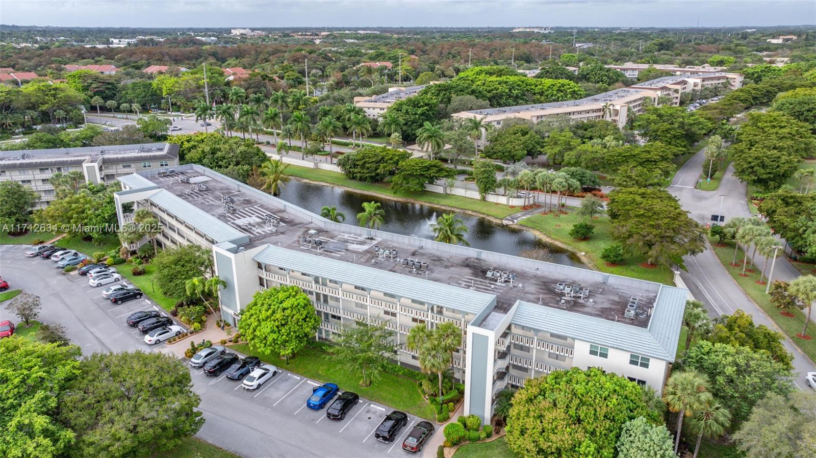 2501 Antigua Ter #E1, Coconut Creek, Florida image 1