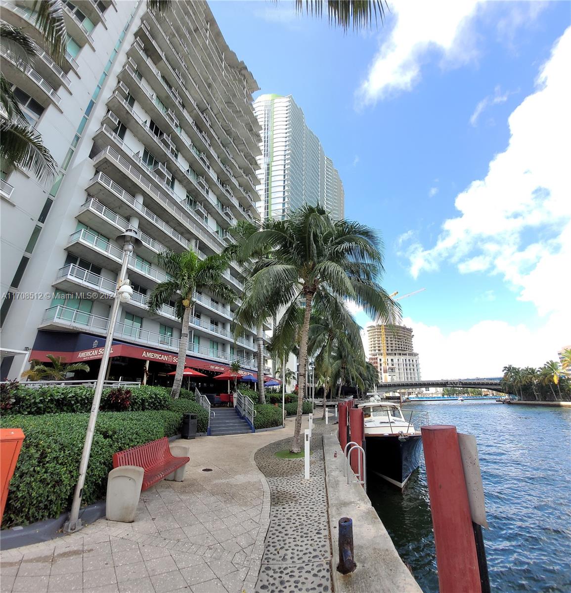 690 SW 1st Ct #1915, Miami FL 33130