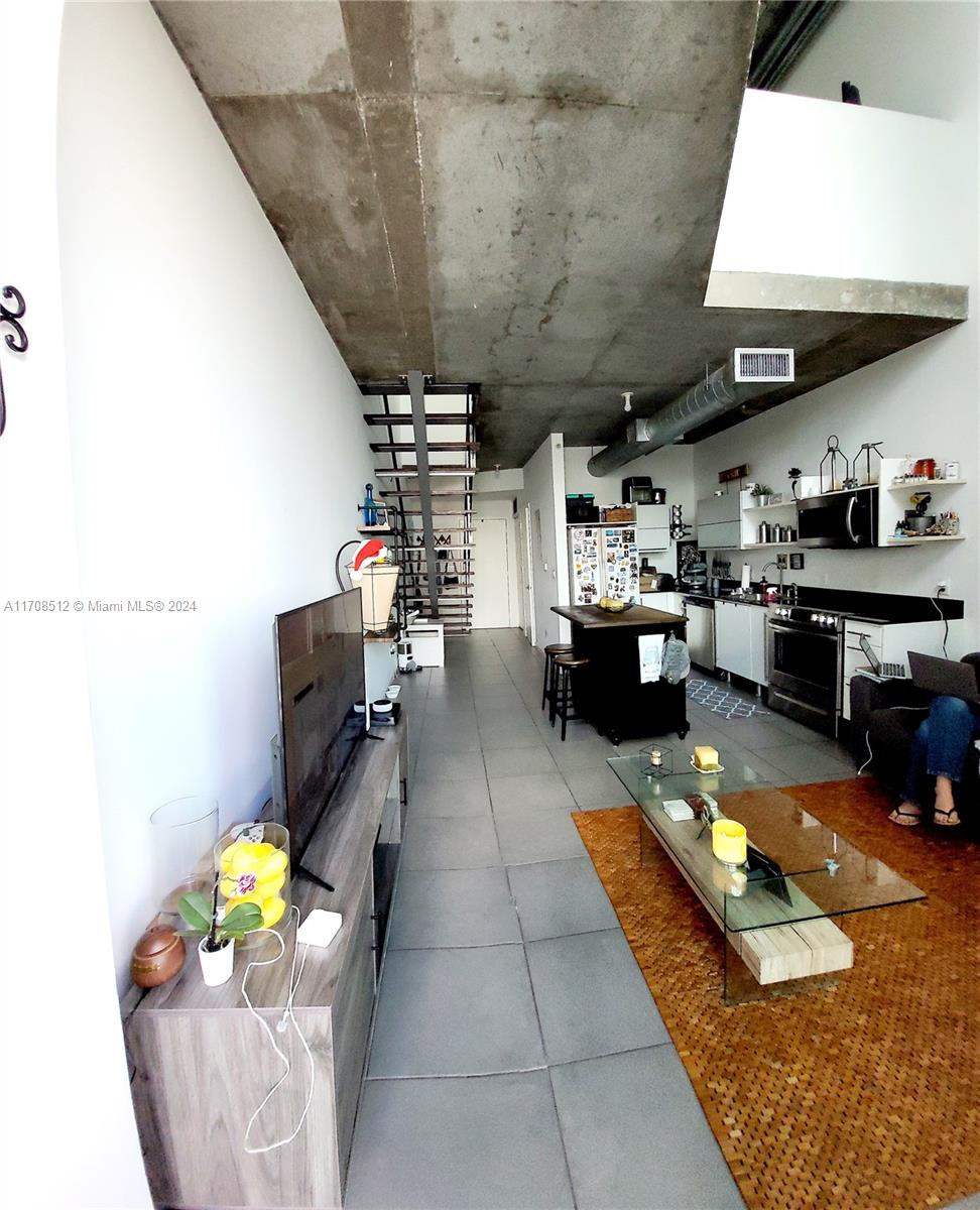 690 SW 1st Ct #1915, Miami FL 33130