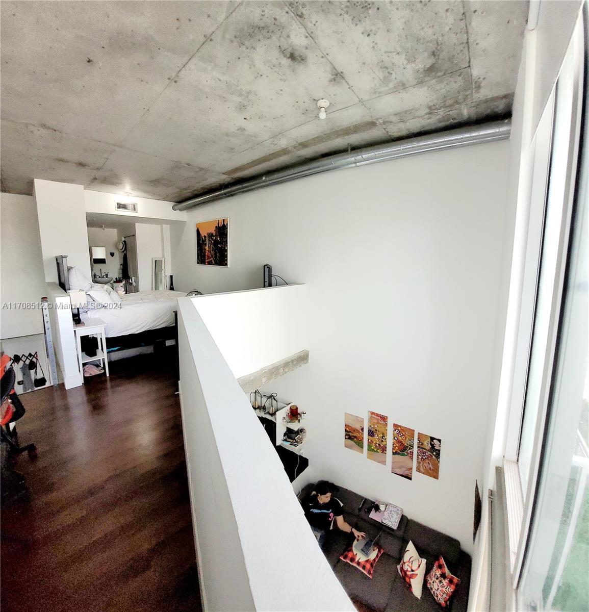 690 SW 1st Ct #1915, Miami FL 33130