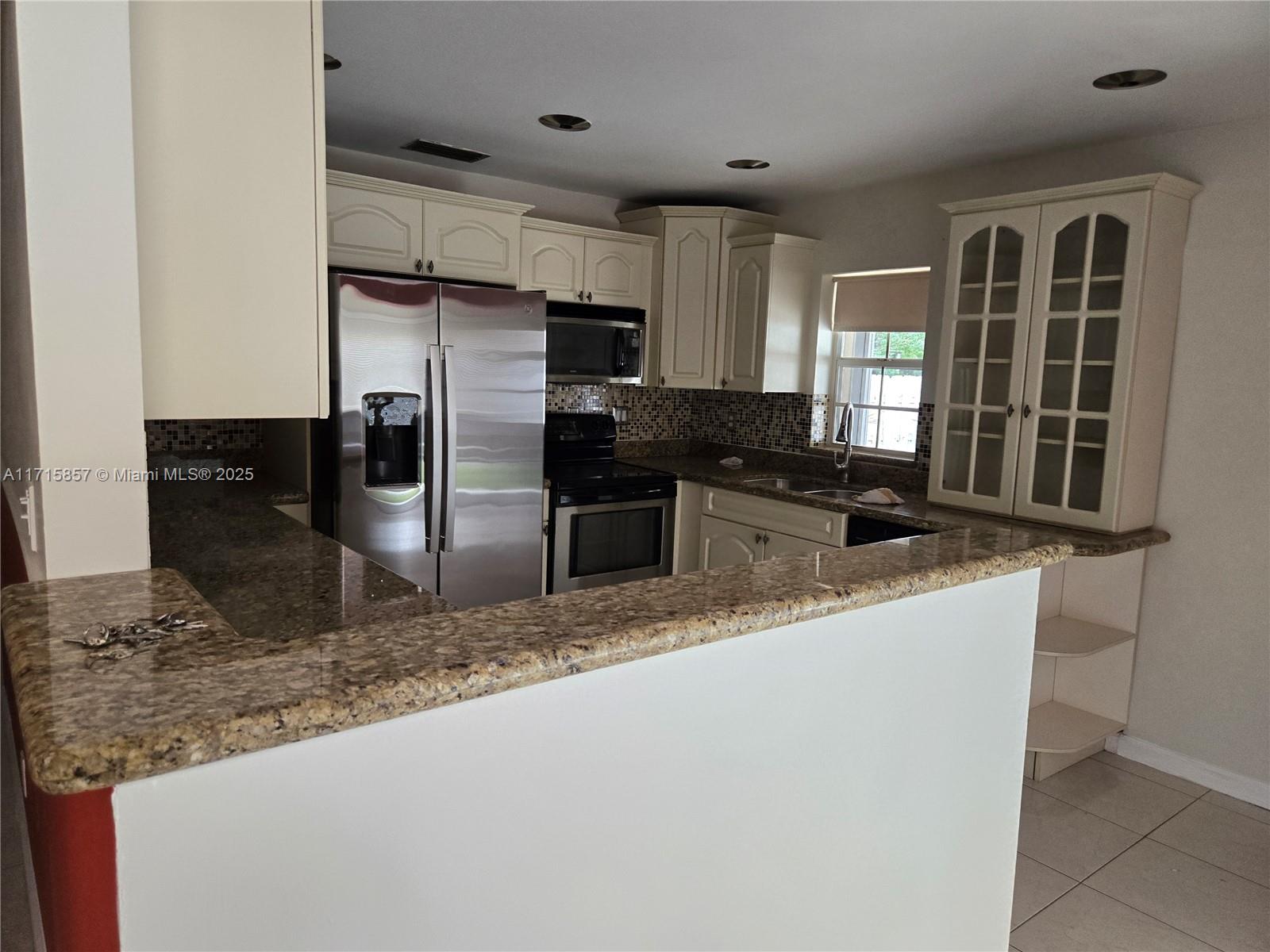 1141 SW 109th Way, Davie, Florida image 9