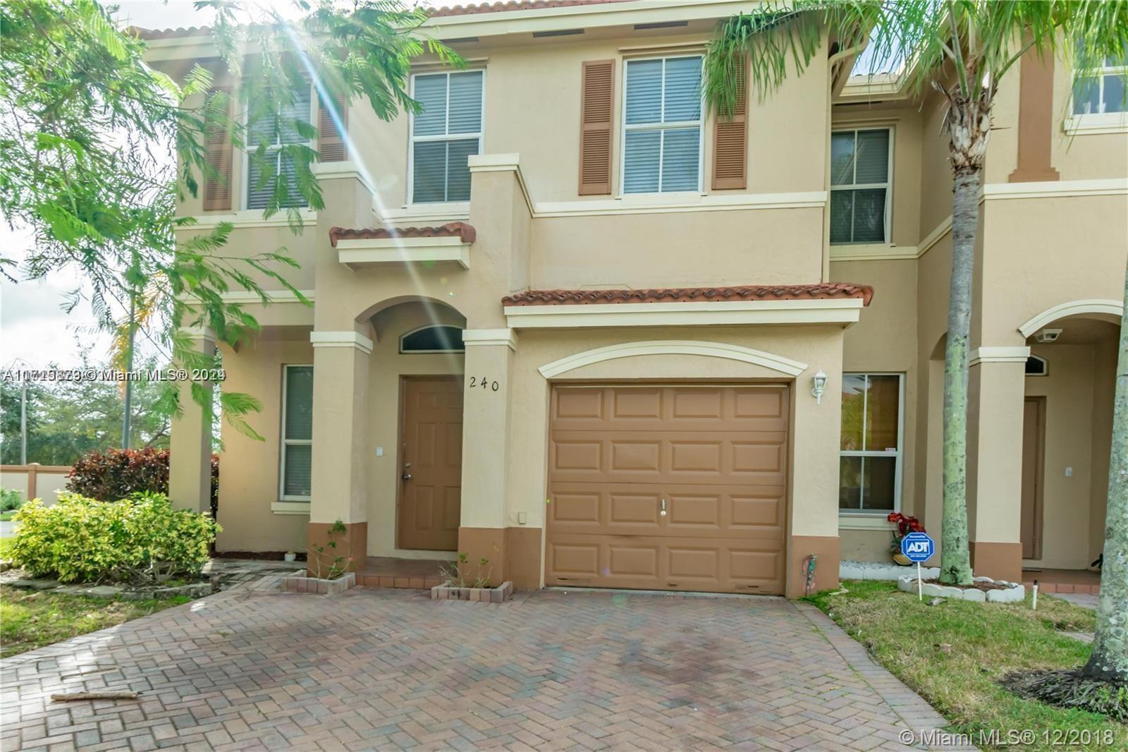 240 Riverwalk Cir, Sunrise, Florida image 7