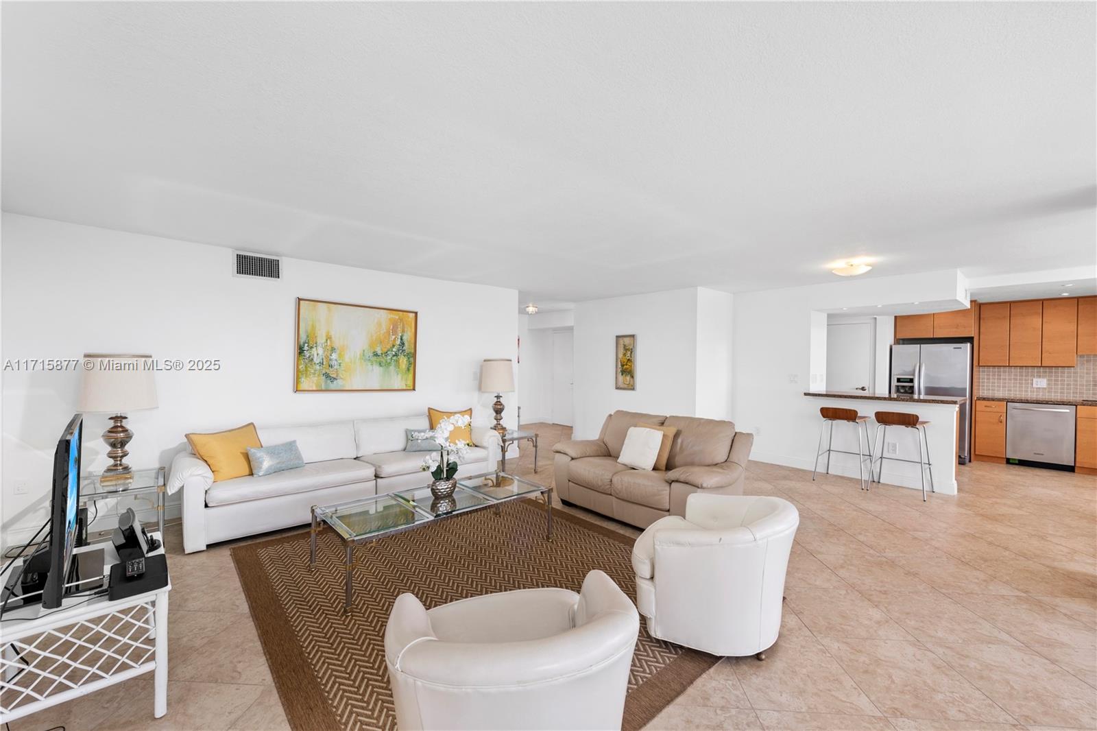 881 Ocean Dr #21E, Key Biscayne FL 33149