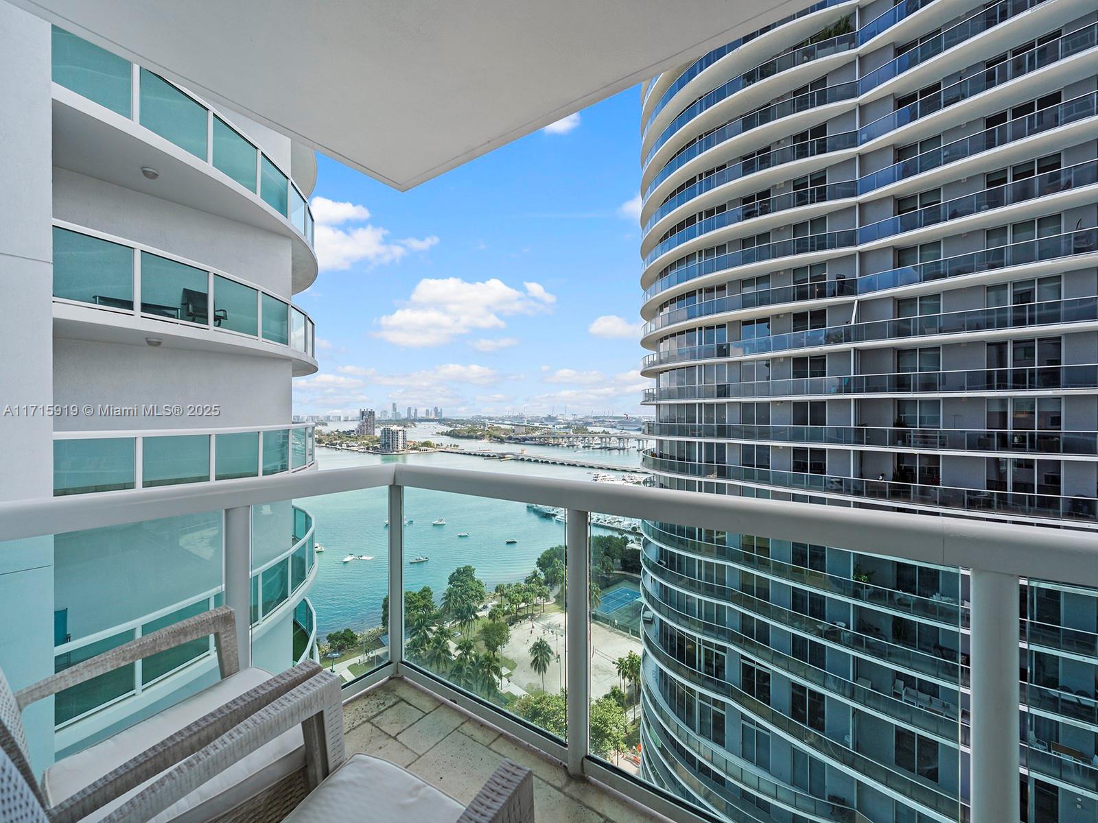 Fully Furnished one large bedroom 1100 sq feet beautiful with views of Biscayne Bay and miami sky line in Edgewater. Huge closet and additional Italian custom made closets. Walking distance to Design District , Wynwood and Midtown. 10 min away from Brickell, South Beach and Downtown.