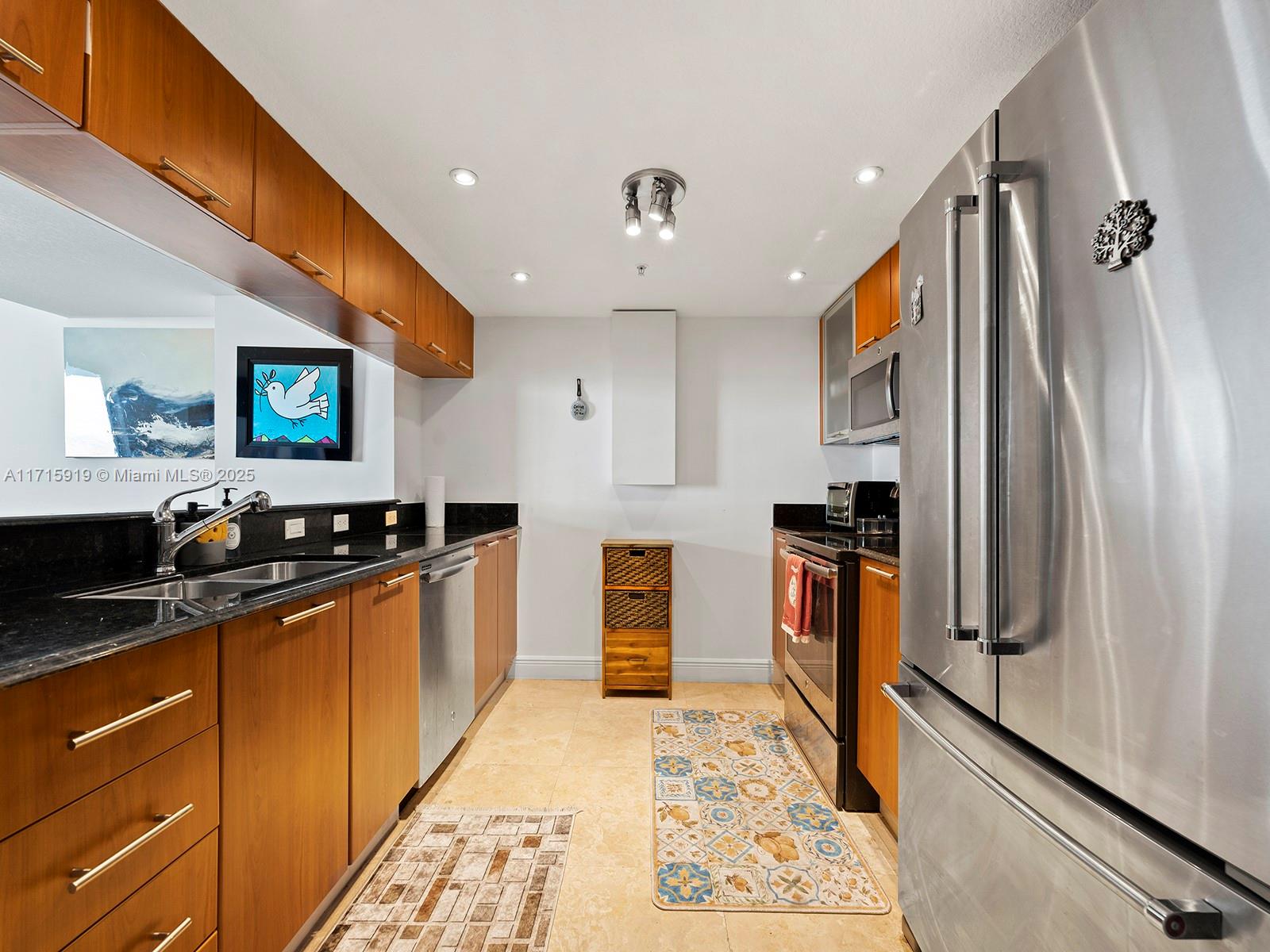 Property photo # 4