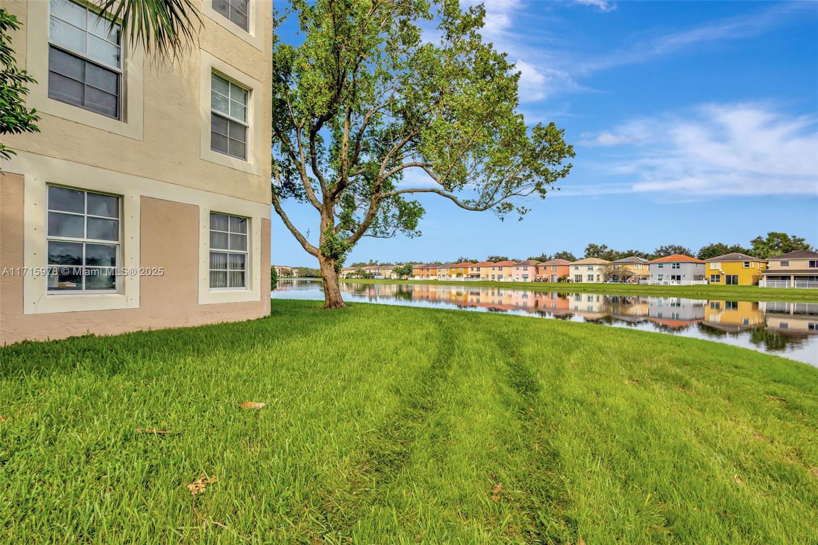 4240 San Marino Blvd #108, West Palm Beach, Florida image 23