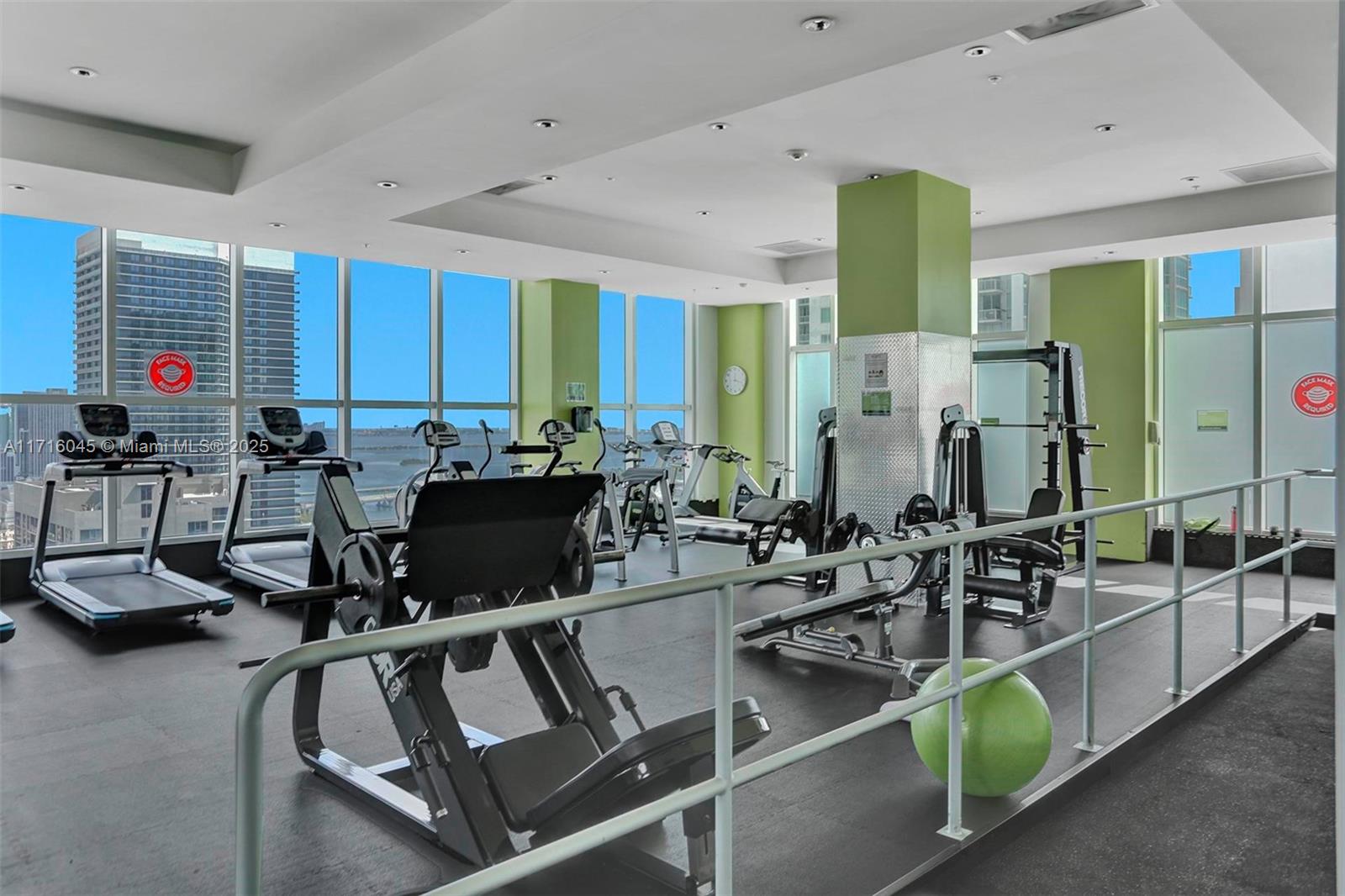133 NE 2nd Ave #2111, Miami FL 33132