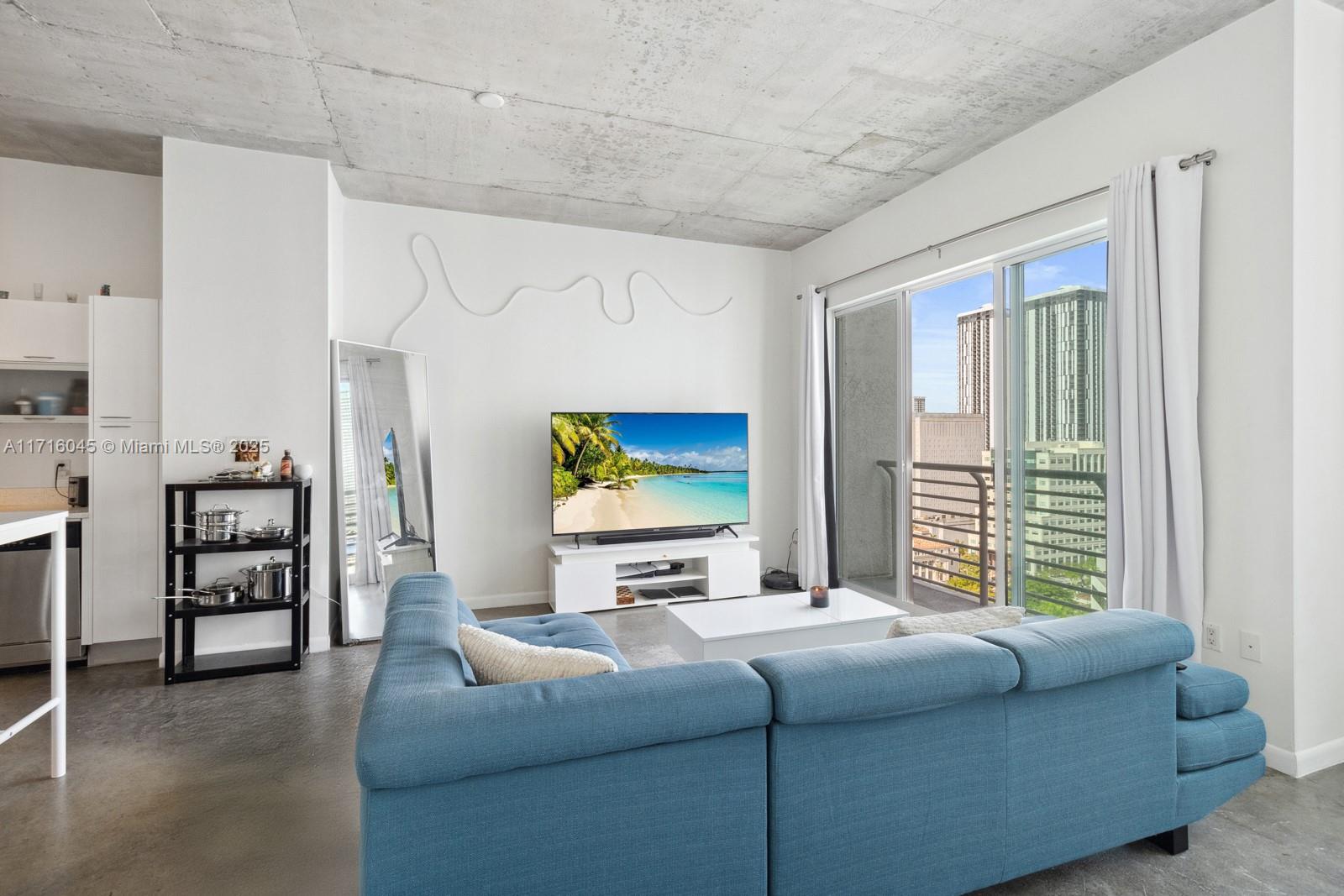 133 NE 2nd Ave #2111, Miami FL 33132