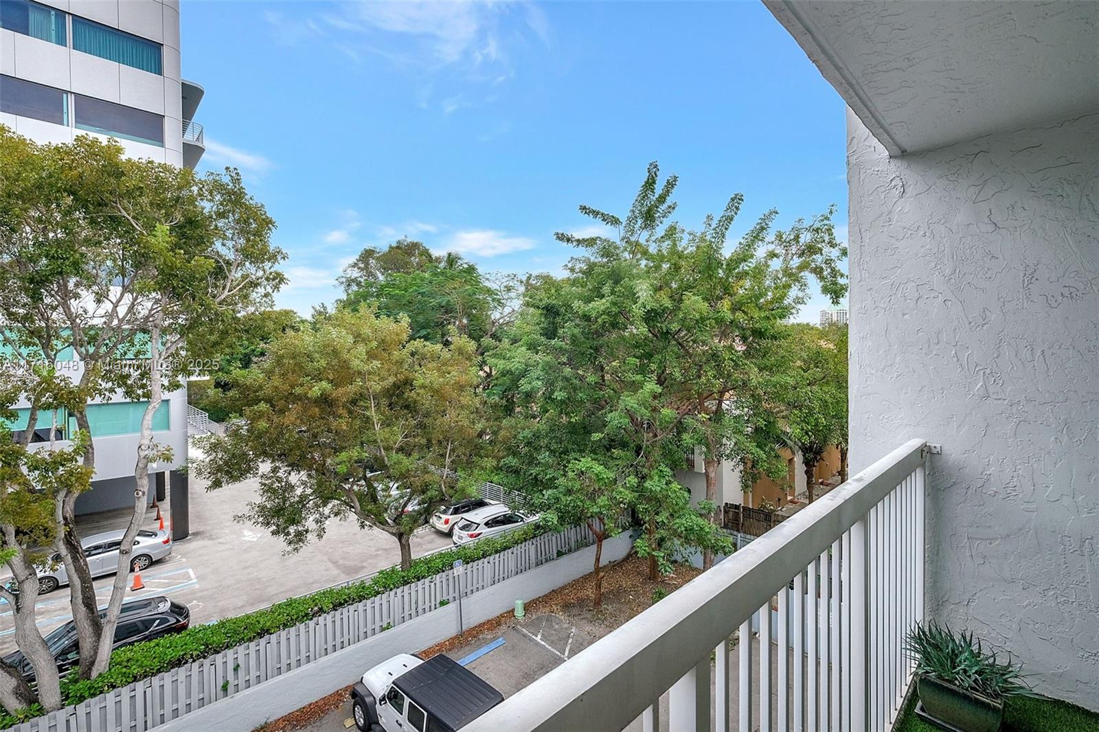 2920 SW 28th Ter #407, Coconut Grove, Florida image 21