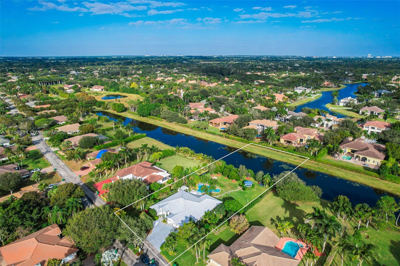 12555 SW 34th Pl, Davie, Florida image 10