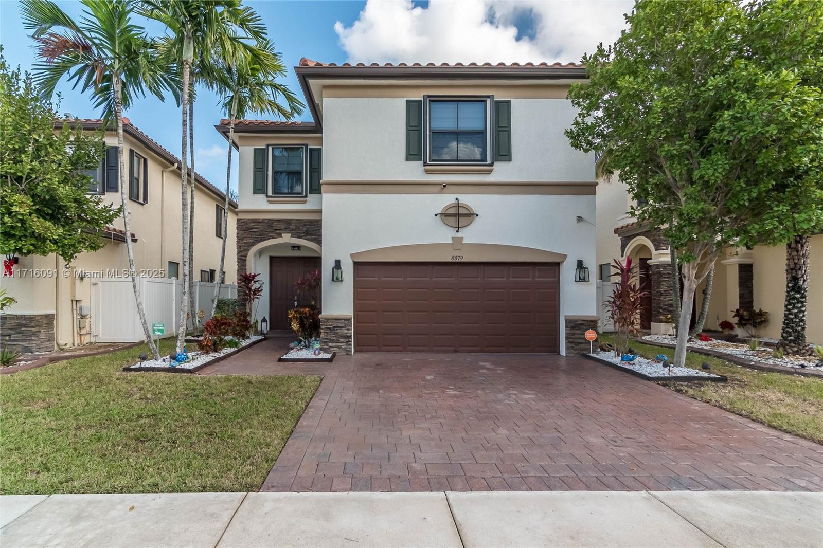 8879 W 33rd Ave, Hialeah, Florida image 2