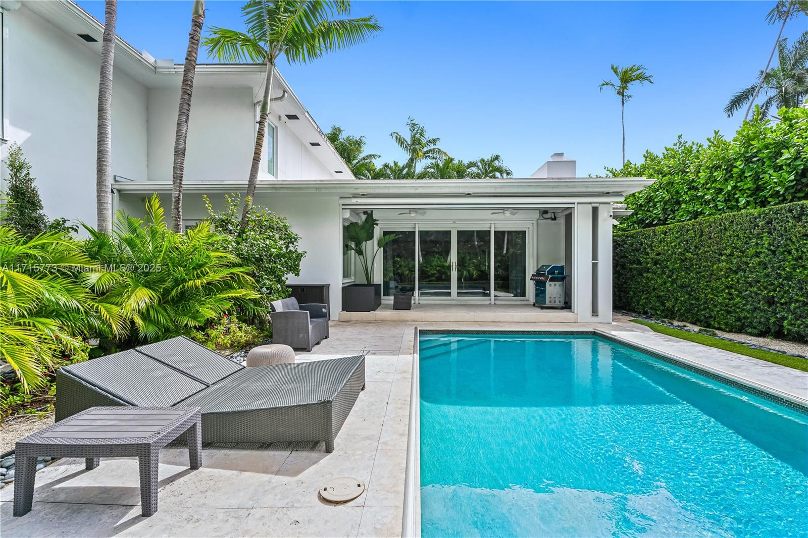 4365 N Bay Rd, Miami Beach, Florida image 29