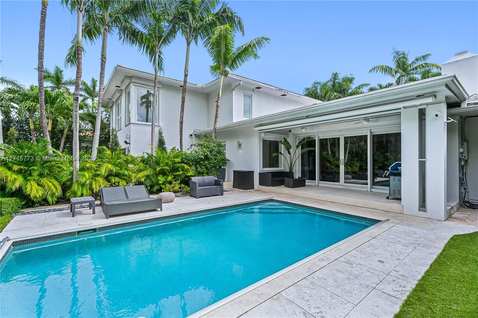 4365 N Bay Rd, Miami Beach, Florida image 33