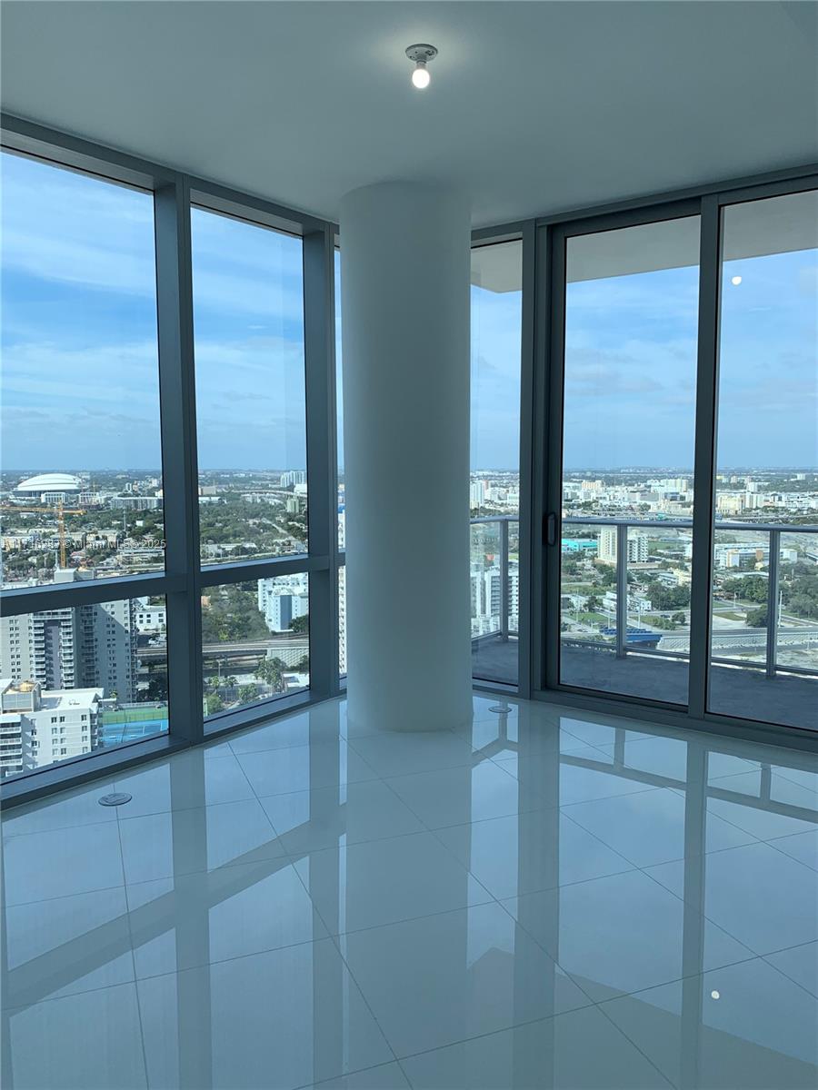 851 NE 1st Ave #3002, Miami FL 33132