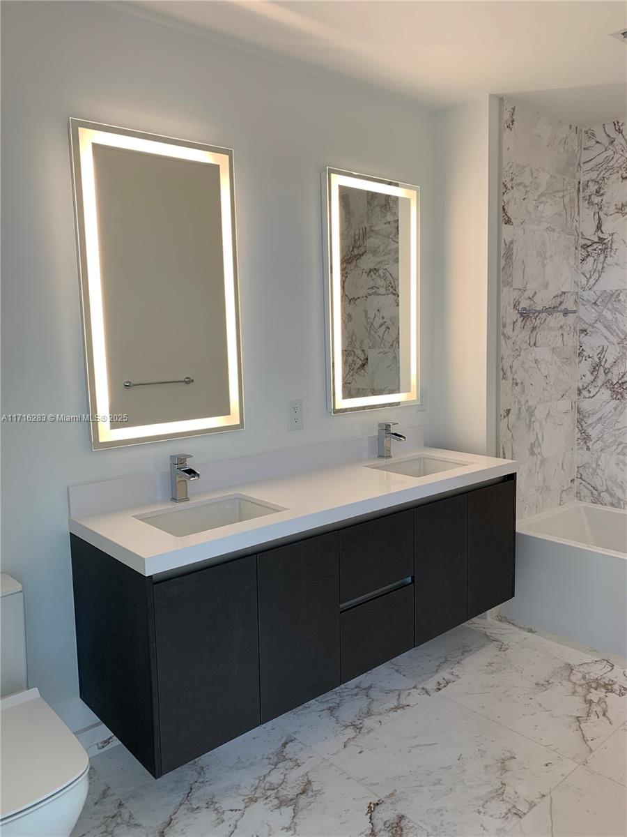 851 NE 1st Ave #3002, Miami FL 33132