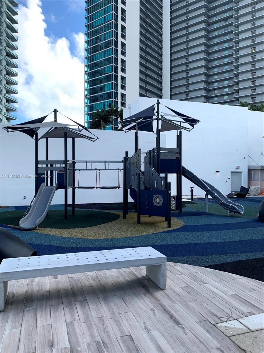 851 NE 1st Ave #3002, Miami FL 33132