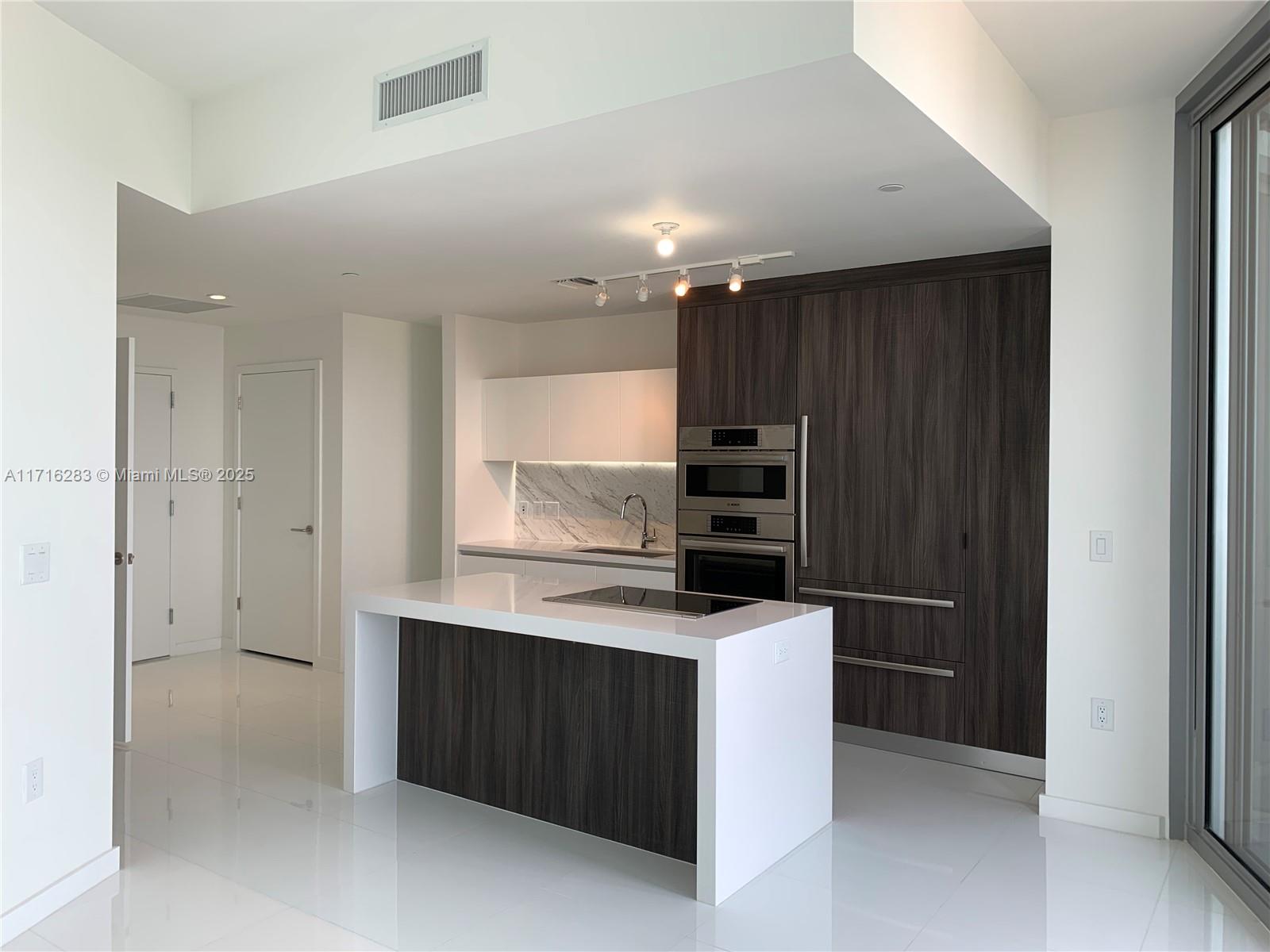 851 NE 1st Ave #3002, Miami FL 33132