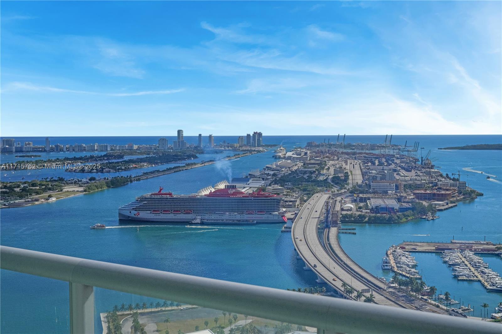 888 Biscayne Blvd #4706, Miami FL 33132