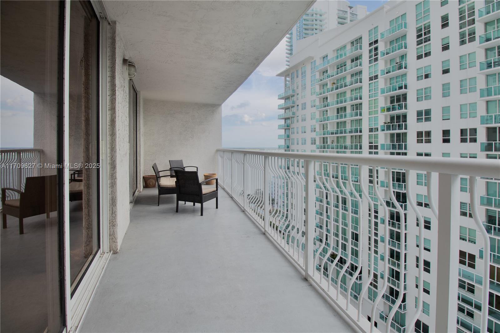 1200 Brickell Bay Dr #1919, Miami, Florida image 3