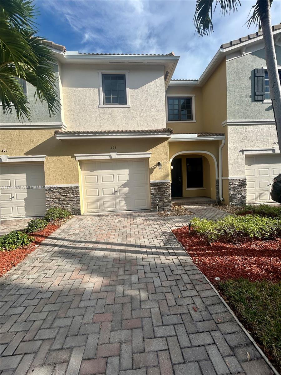 Listing Photo 16