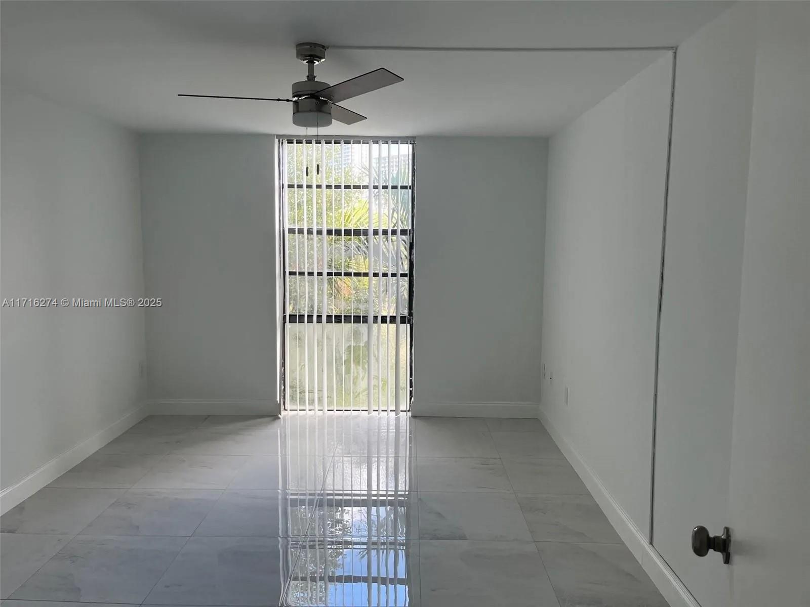 16851 NE 23rd Ave #A416, North Miami Beach, Florida image 6