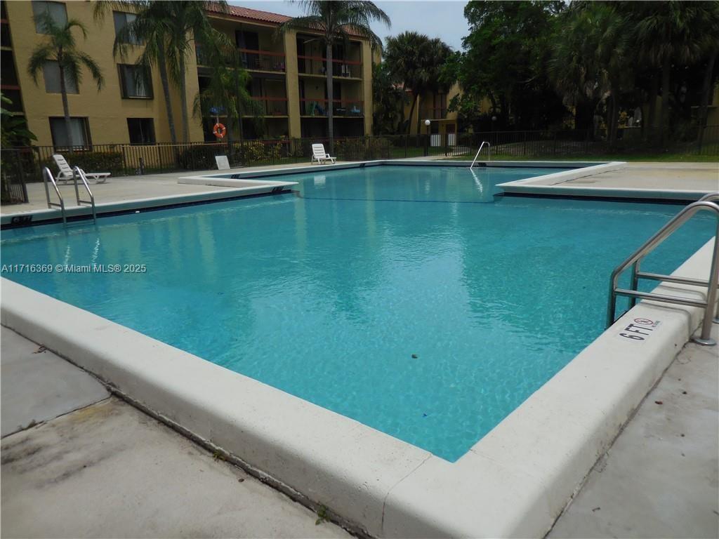 733 SE 1st Way #206, Deerfield Beach, Florida image 23