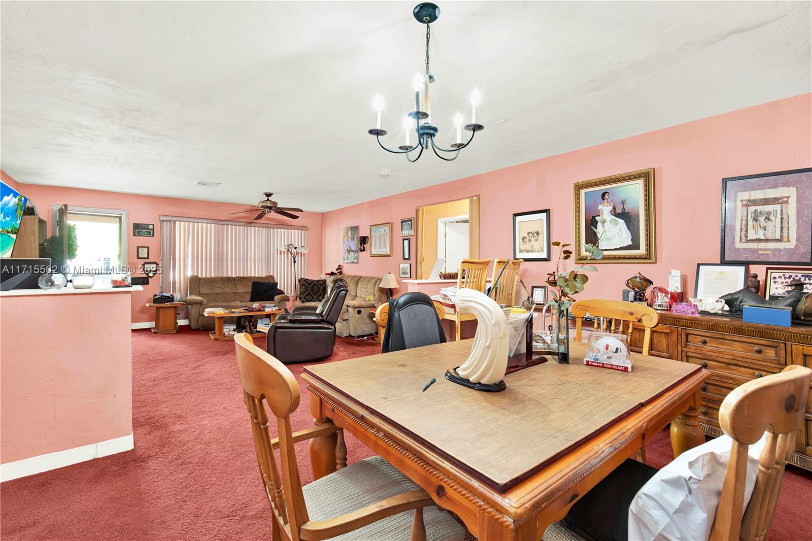 Listing Photo 11