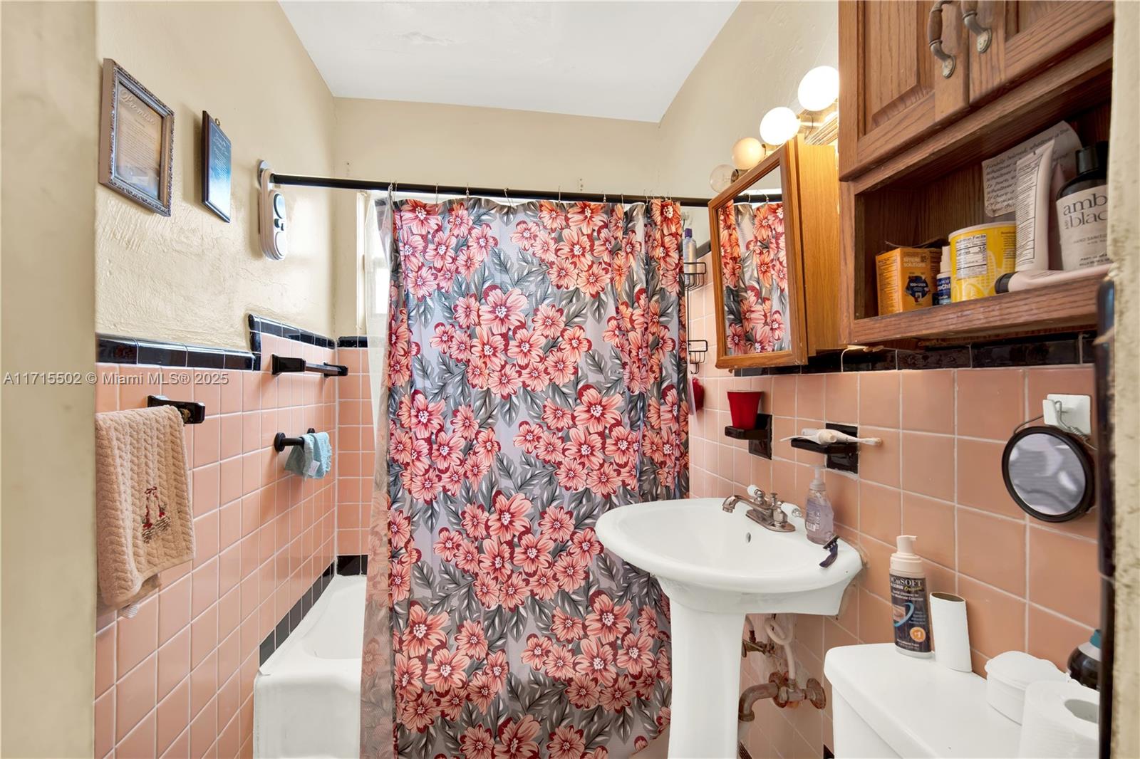 Listing Photo 18