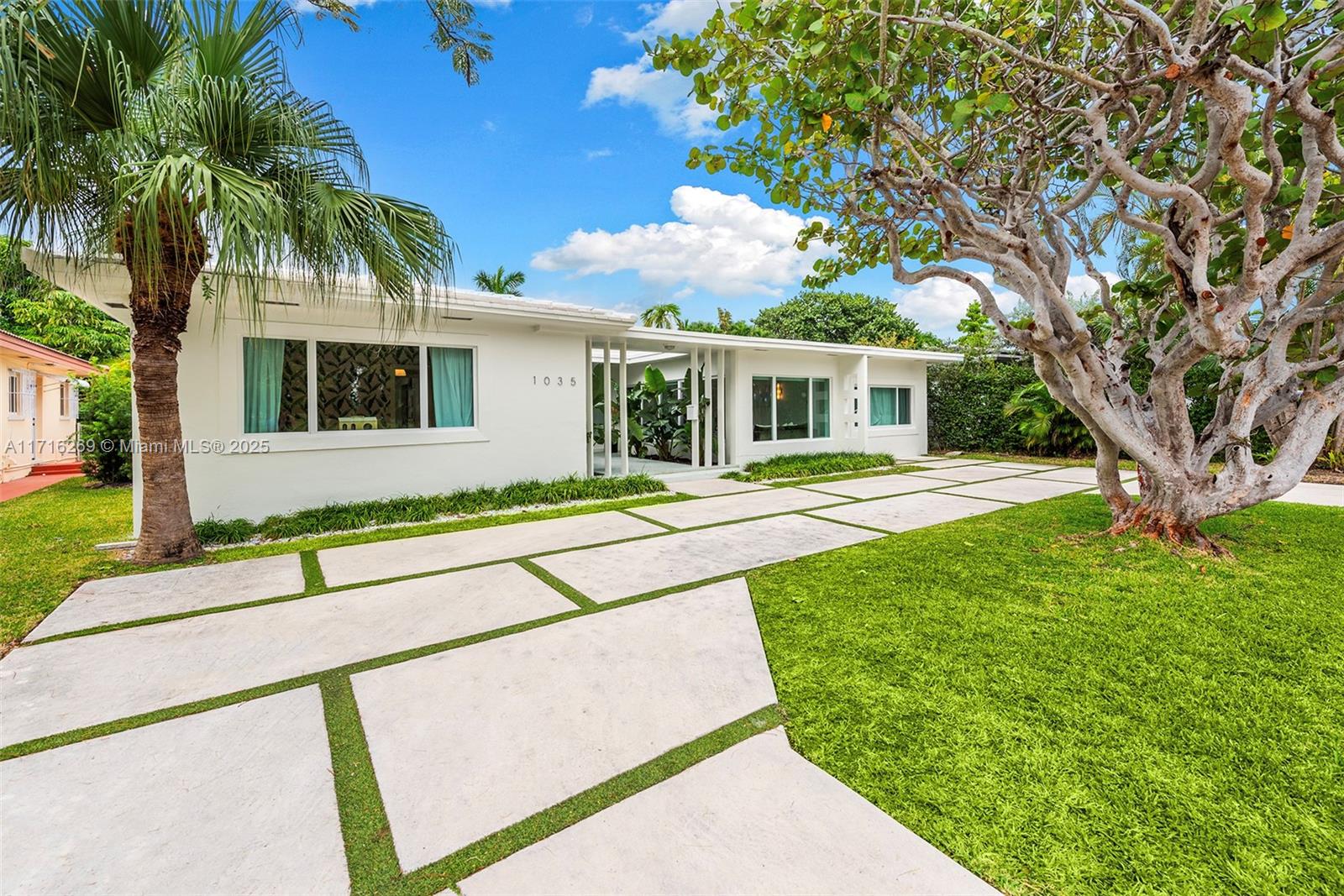 1035 Fairway Dr, Miami Beach, Florida image 3