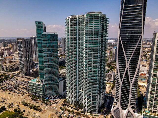 900 Biscayne Blvd #4705, Miami FL 33132