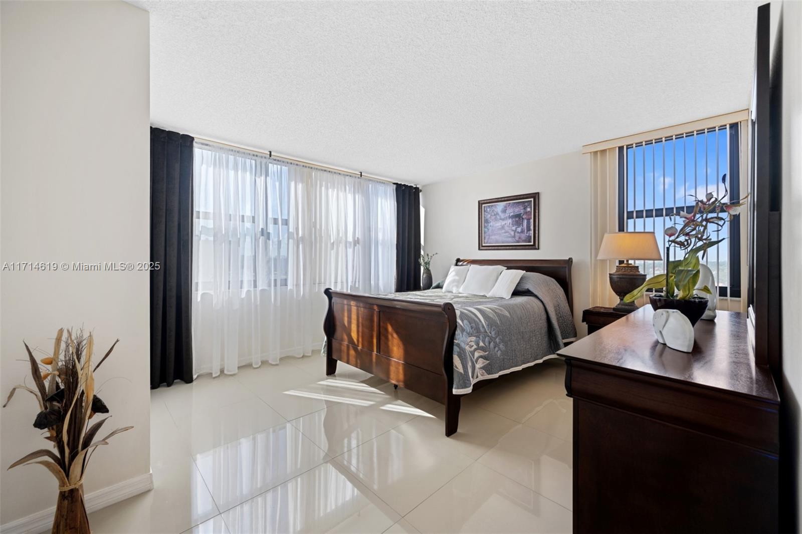 2401 S Ocean Dr #1007, Hollywood, Florida image 21