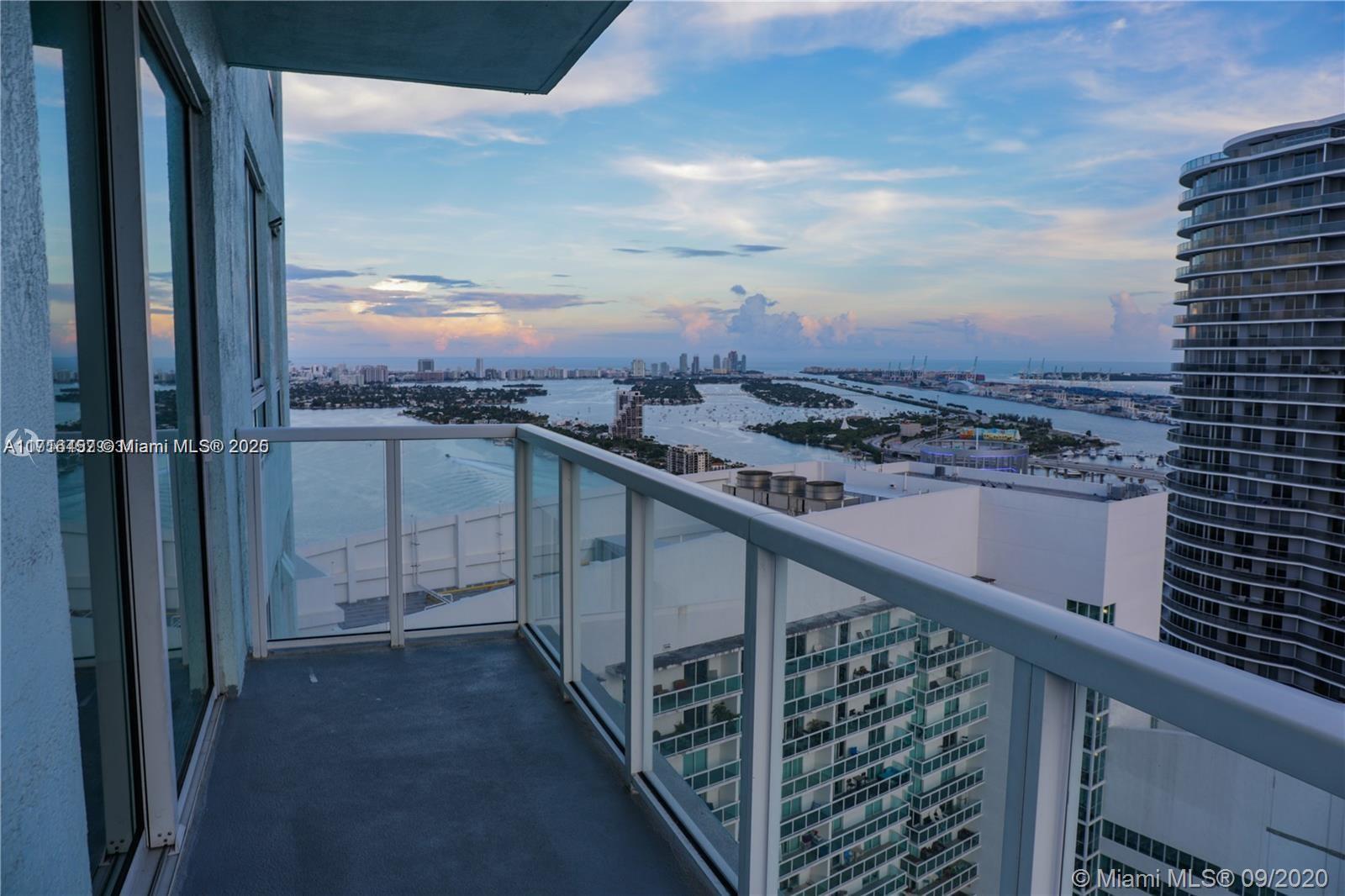 PANORAMIC VIEWS FROM BALCONY AND BEDROOMS! 2 BEDS / 2 BATHS, SPLIT FLOOR PLAN. LIVE IN THE PRIME LOCATION OF EDGE WATR. EUROPEAN OPEN KITCHEN WITH STAINLESS STEEL APPLIANCES AND LARGE WALKING CLOSETS. MANY AMENITIES INCLUDING 2 HEATED POOLS, SPA, SAUNA, STEAM ROOM, FITNESS CENTER, 2 LOUNGE ROOMS, BUSINESS CENTER. VERY CLOSE TO DESIGN DISTRICT, WINWOOD, DOWNTOWN MIAMI, SOUTH BEACH. EASY TO SHOW.