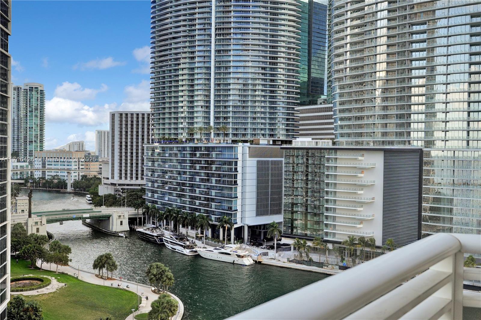 901 Brickell Key Blvd #1604, Miami FL 33131