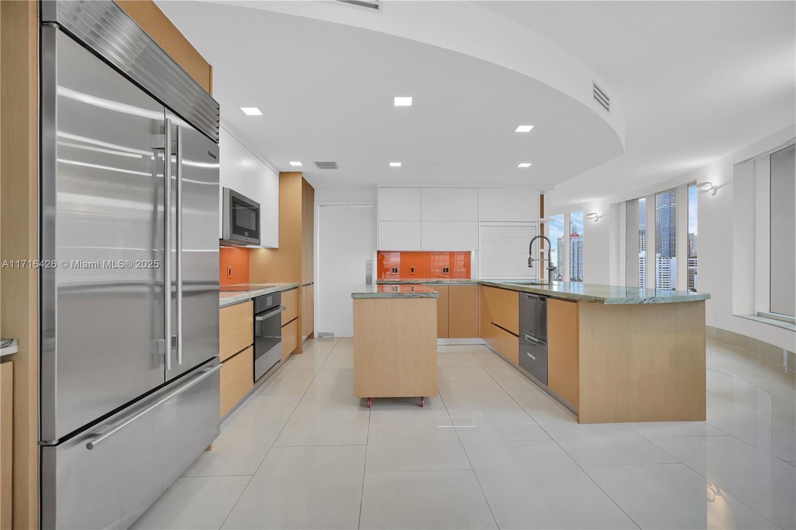 901 Brickell Key Blvd #1604, Miami FL 33131