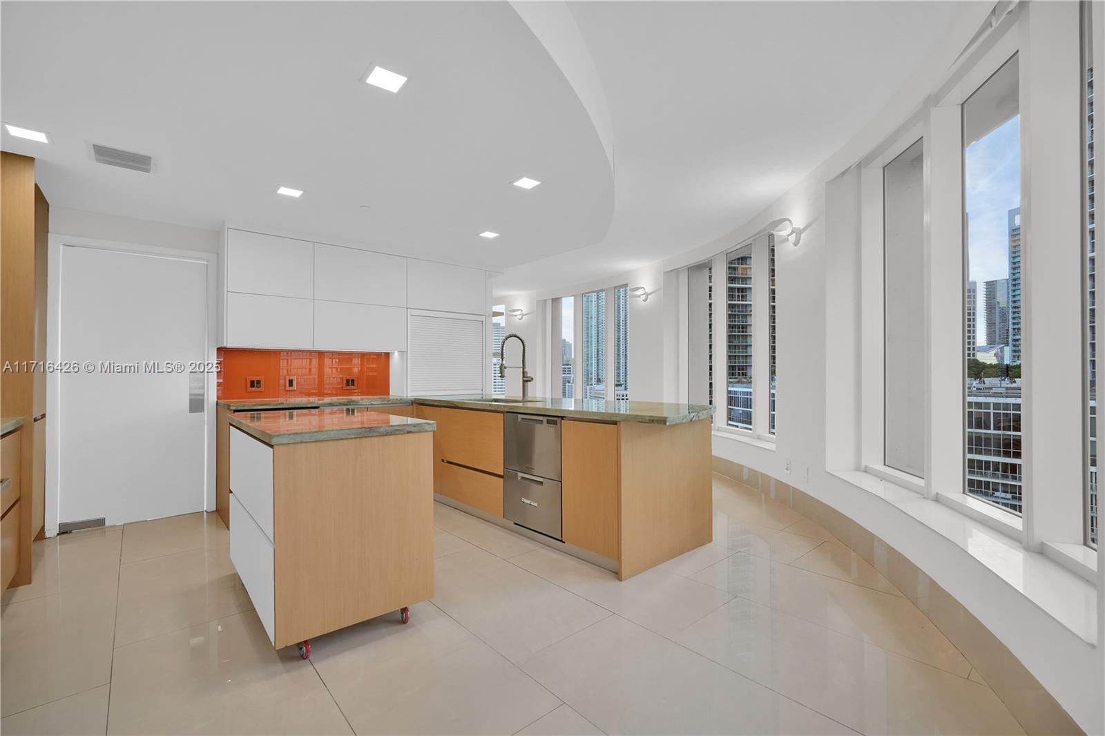 901 Brickell Key Blvd #1604, Miami FL 33131