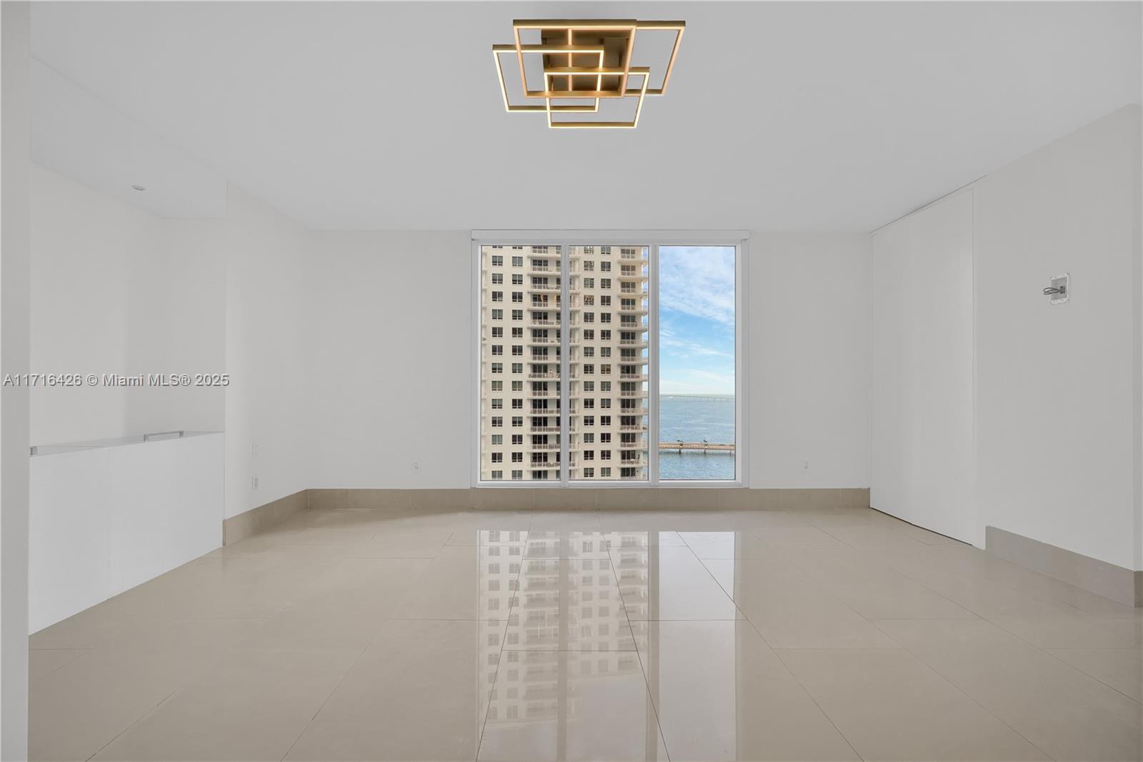 901 Brickell Key Blvd #1604, Miami FL 33131