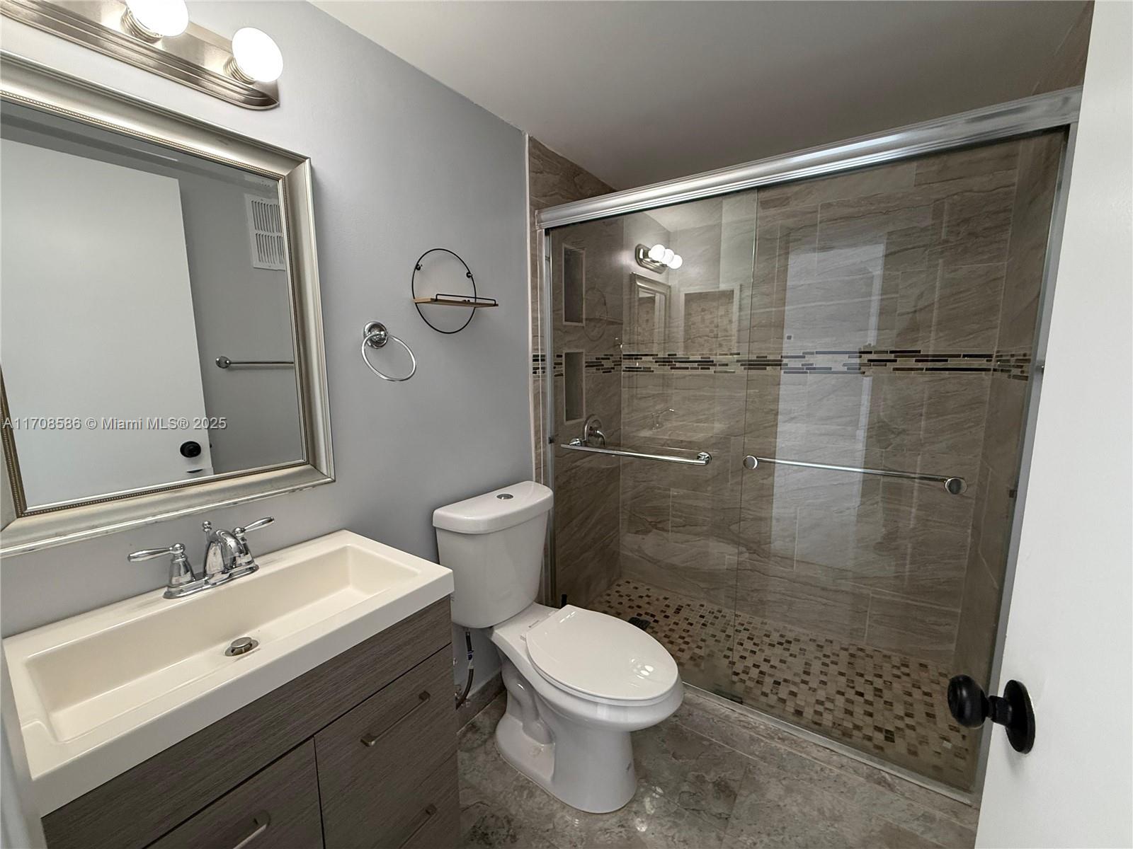 770 Claughton Island Dr #1903, Miami FL 33131