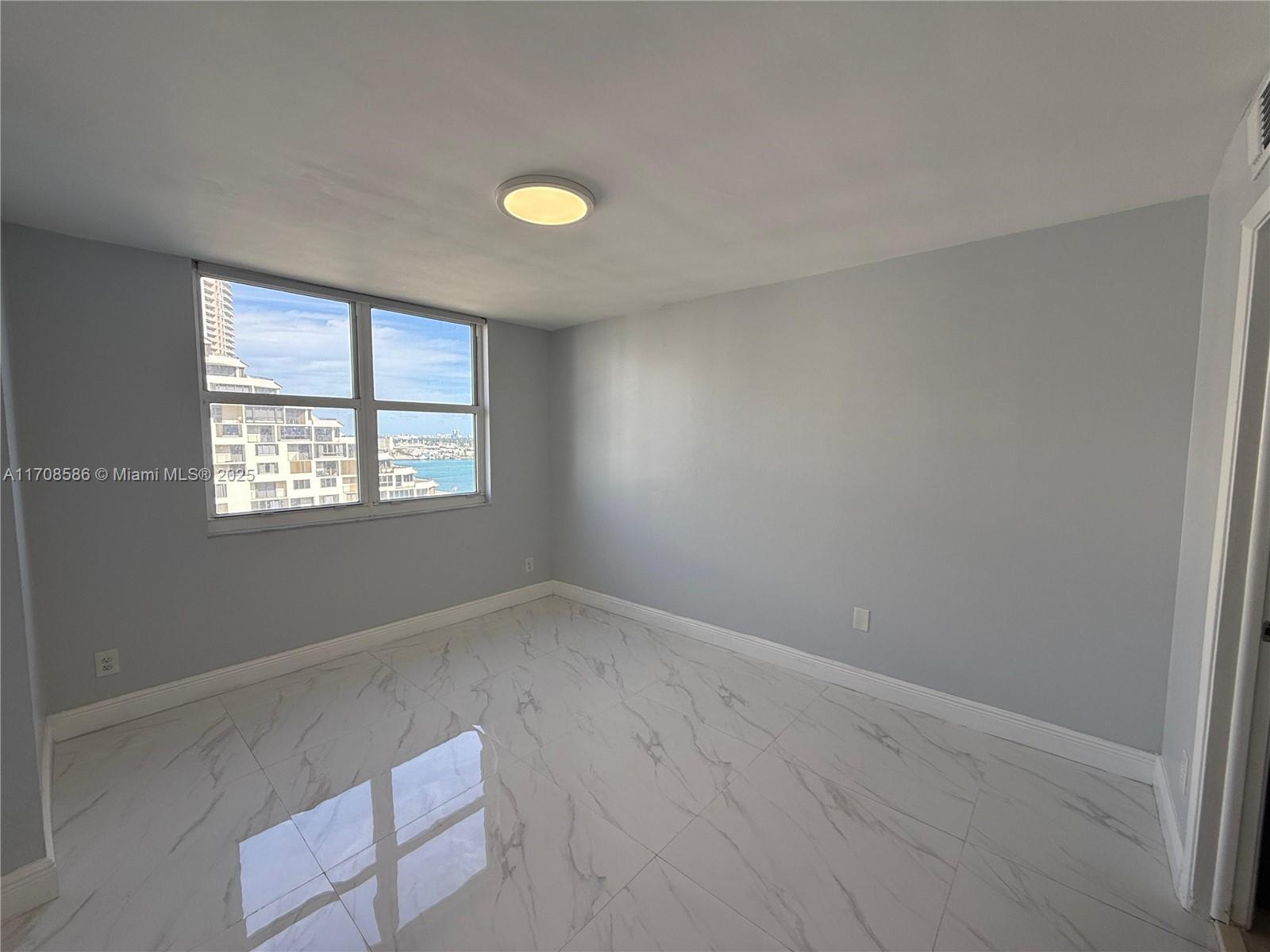 770 Claughton Island Dr #1903, Miami FL 33131