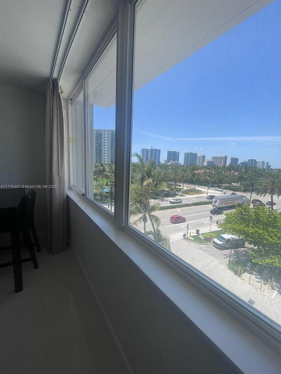 19201 Collins Ave #330, Sunny Isles Beach, Florida image 2