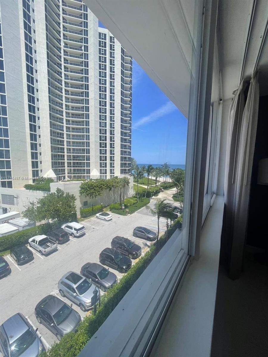 19201 Collins Ave #330, Sunny Isles Beach, Florida image 3