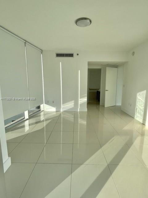 495 Brickell Ave #1111, Miami FL 33131