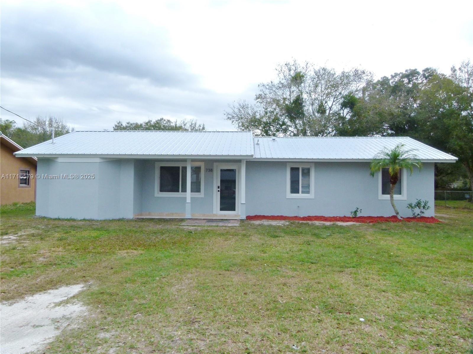 738 NW 21st Lane, Okeechobee, Florida image 1