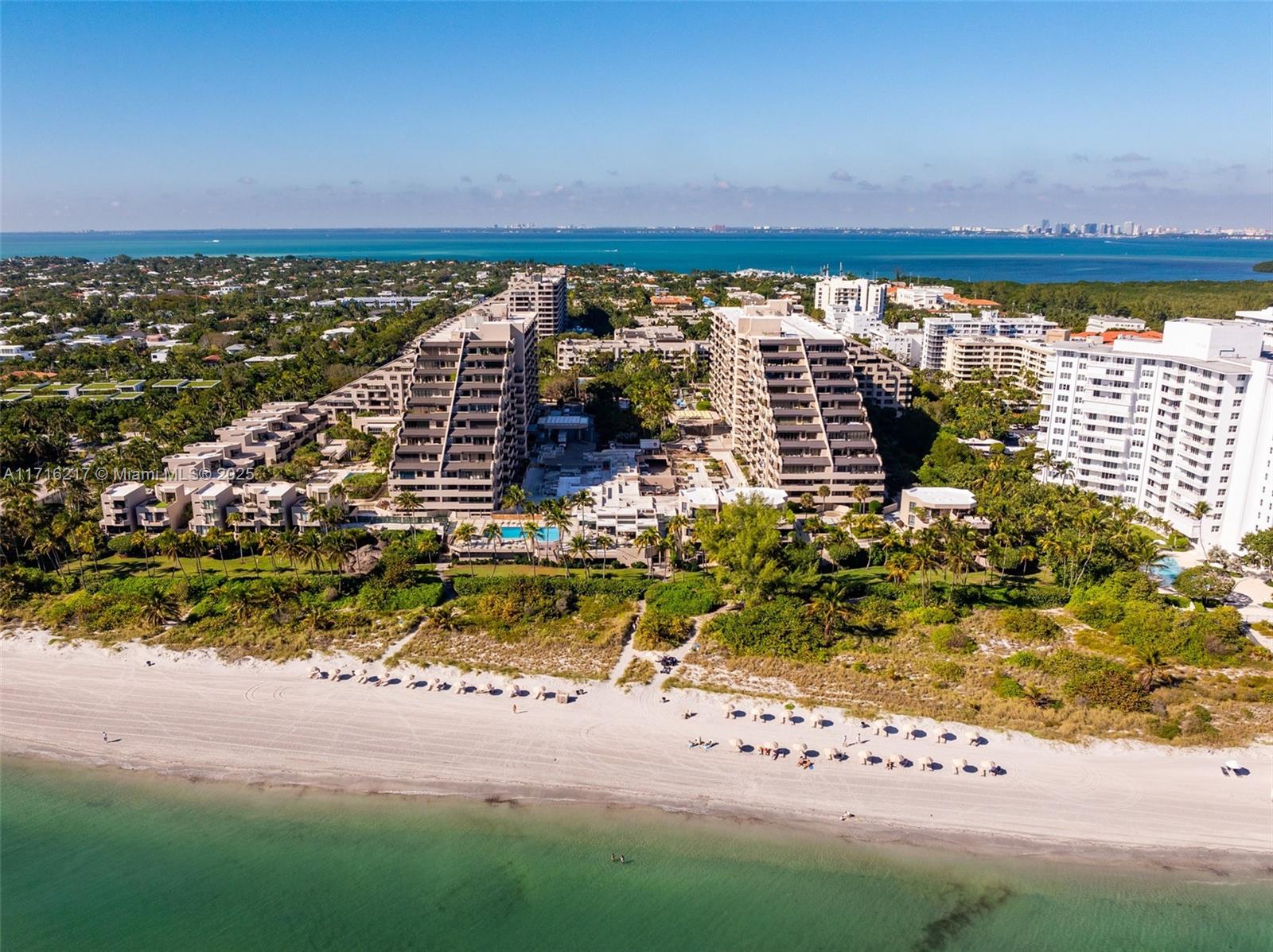 161 Crandon Blvd #417, Key Biscayne, Florida image 30