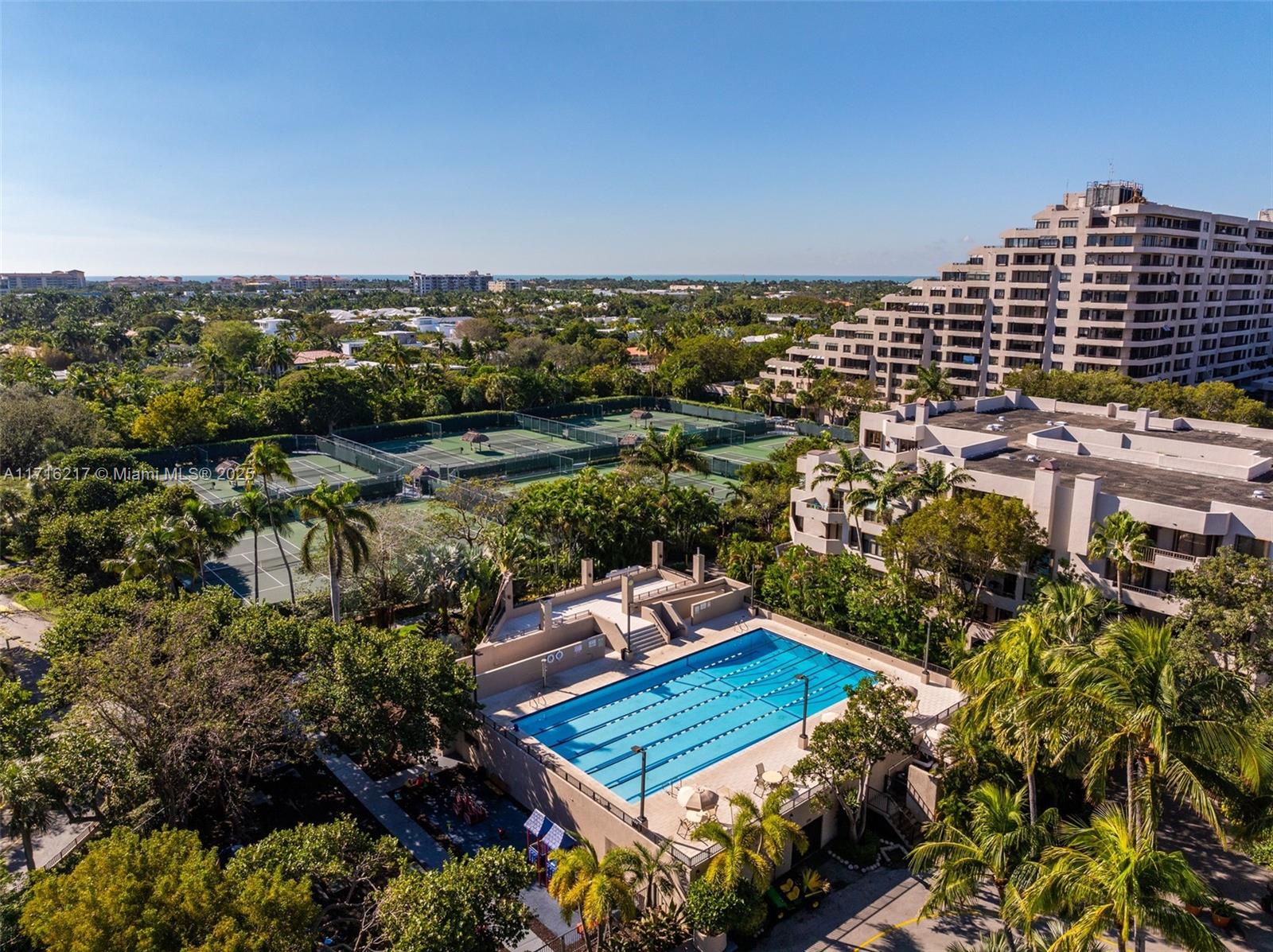 161 Crandon Blvd #417, Key Biscayne, Florida image 37