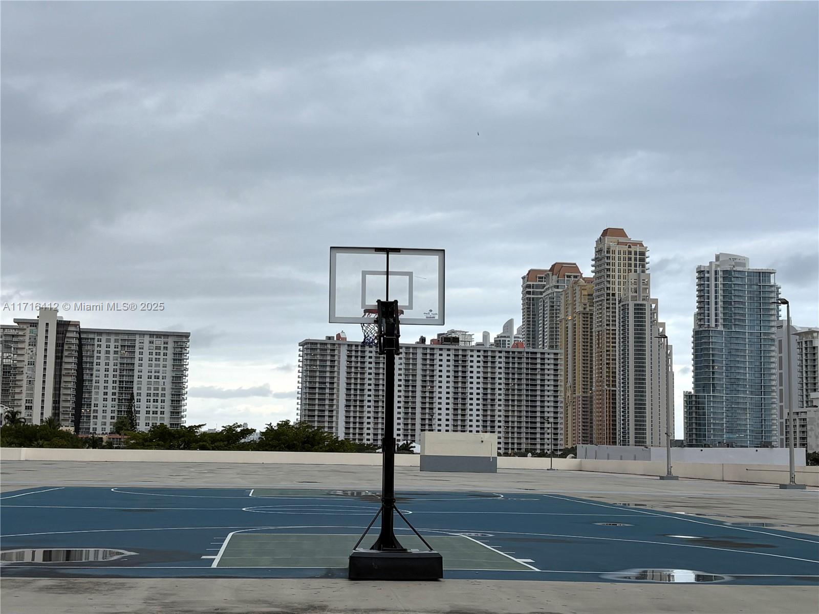 Residential, Sunny Isles Beach, Florida image 35