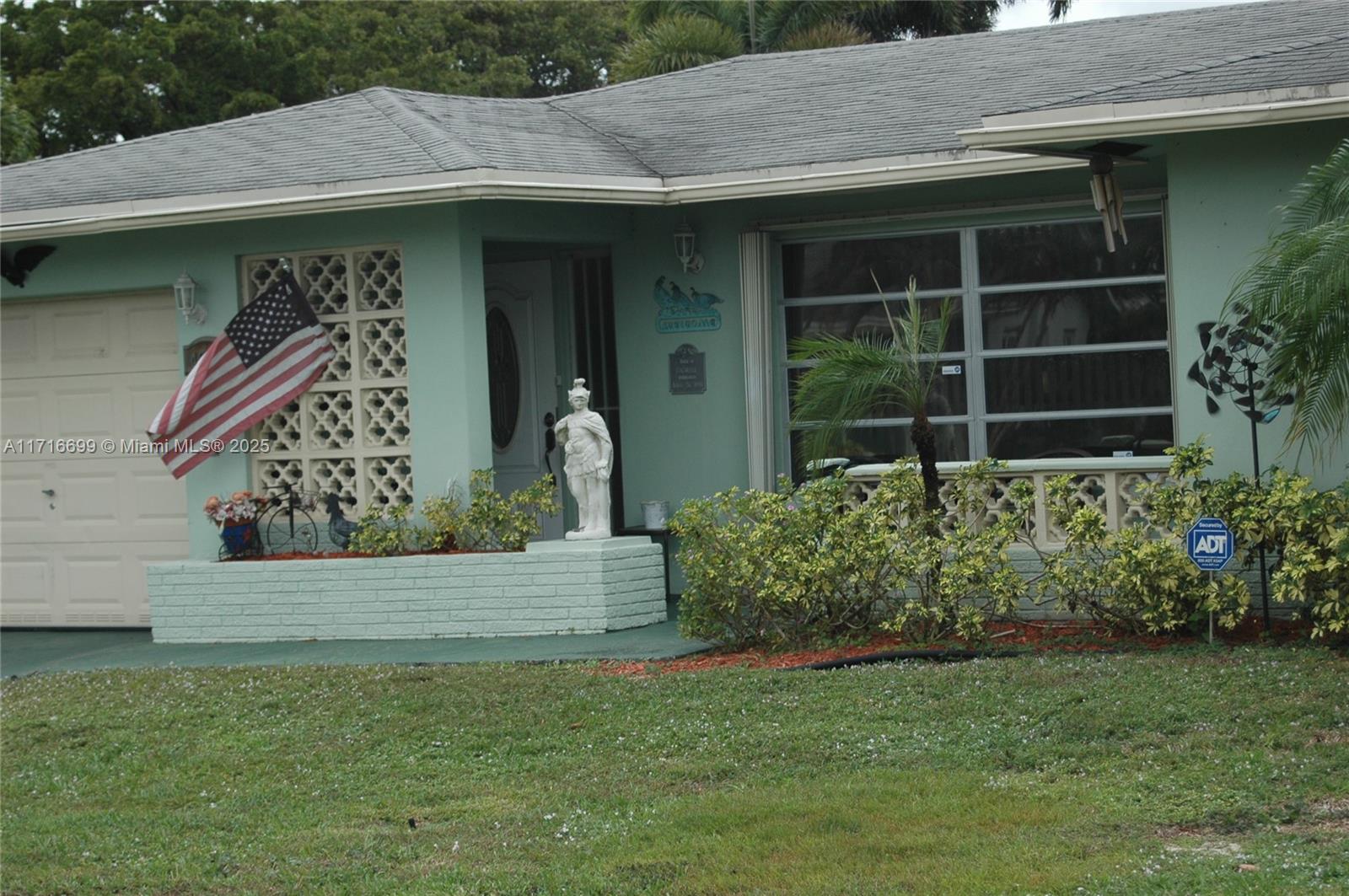 4723 NW 44th St, Tamarac, Florida image 3