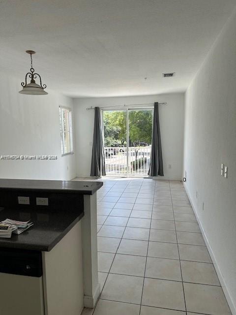 Residential, Hialeah, Florida image 3