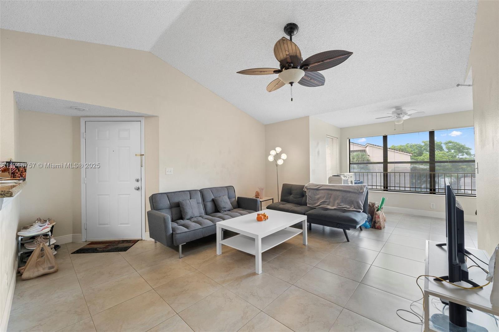 2866 S University Dr #5303, Davie, Florida image 2