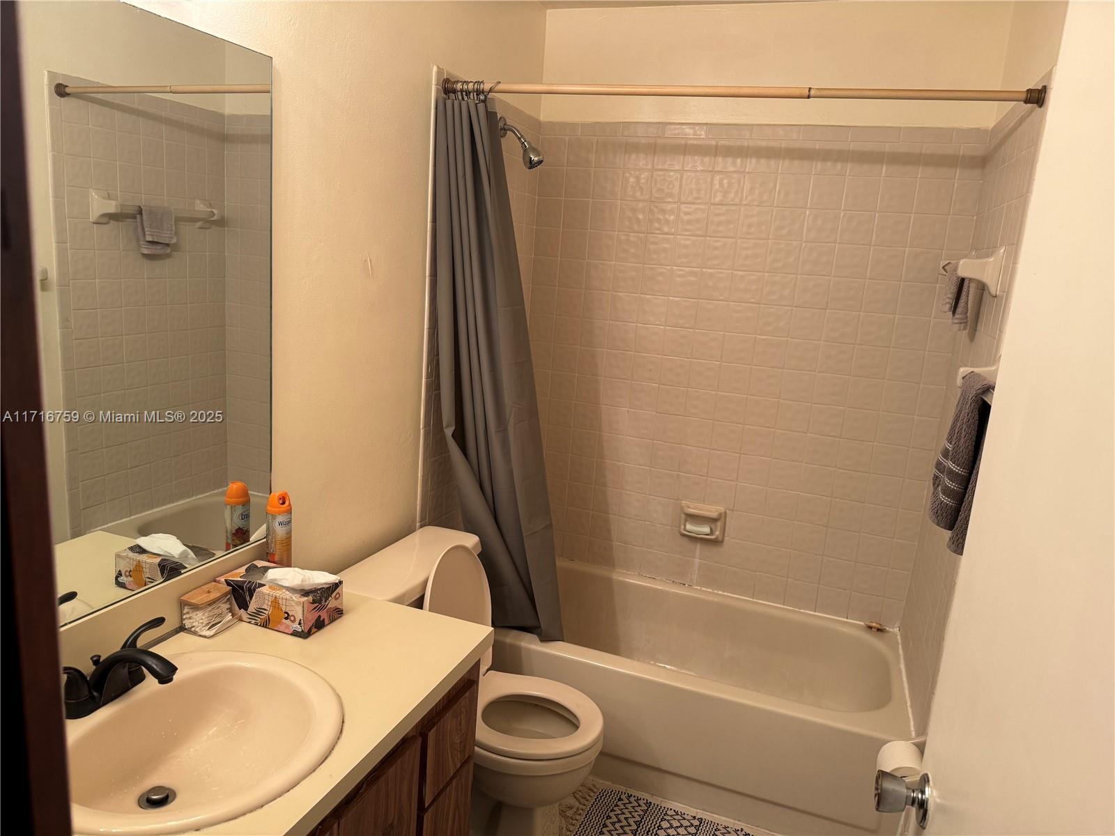 207 E Laurel Dr #1207, Margate, Florida image 12